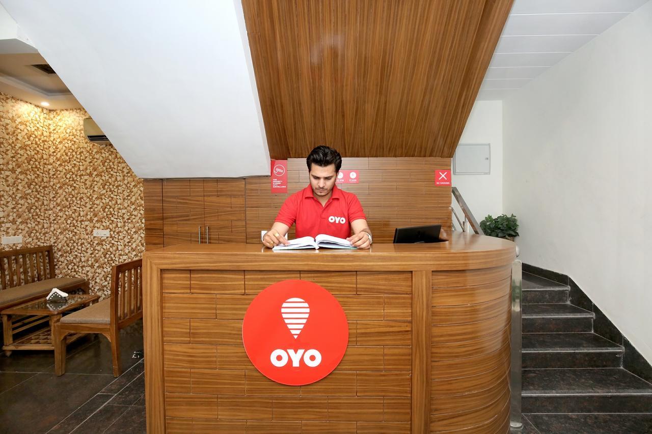 Oyo 13373 Hotel Royal Star Panchkula Extérieur photo